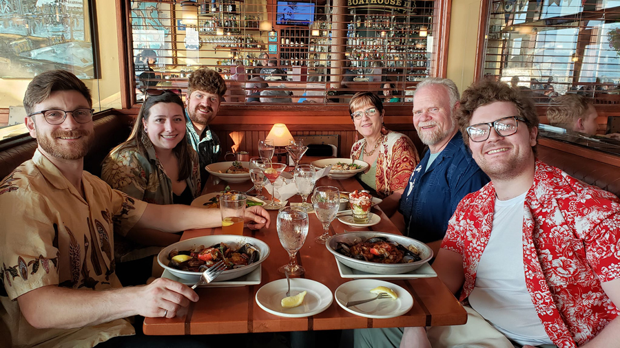 Dan-current-family-photo